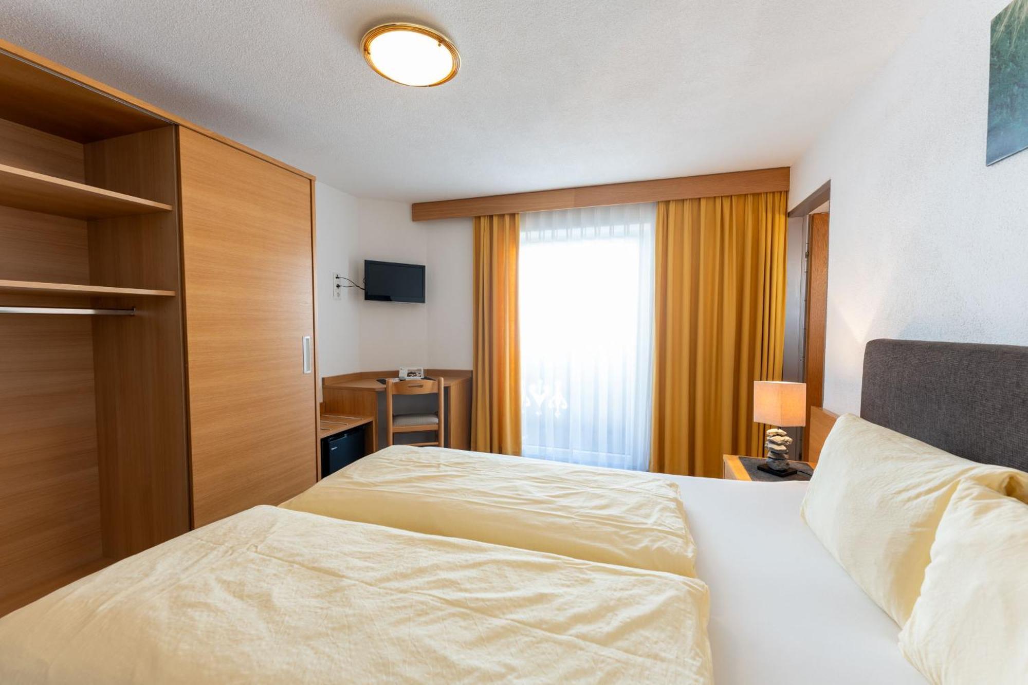 Gaestehaus -Pension Edelweiss Vent Eksteriør billede